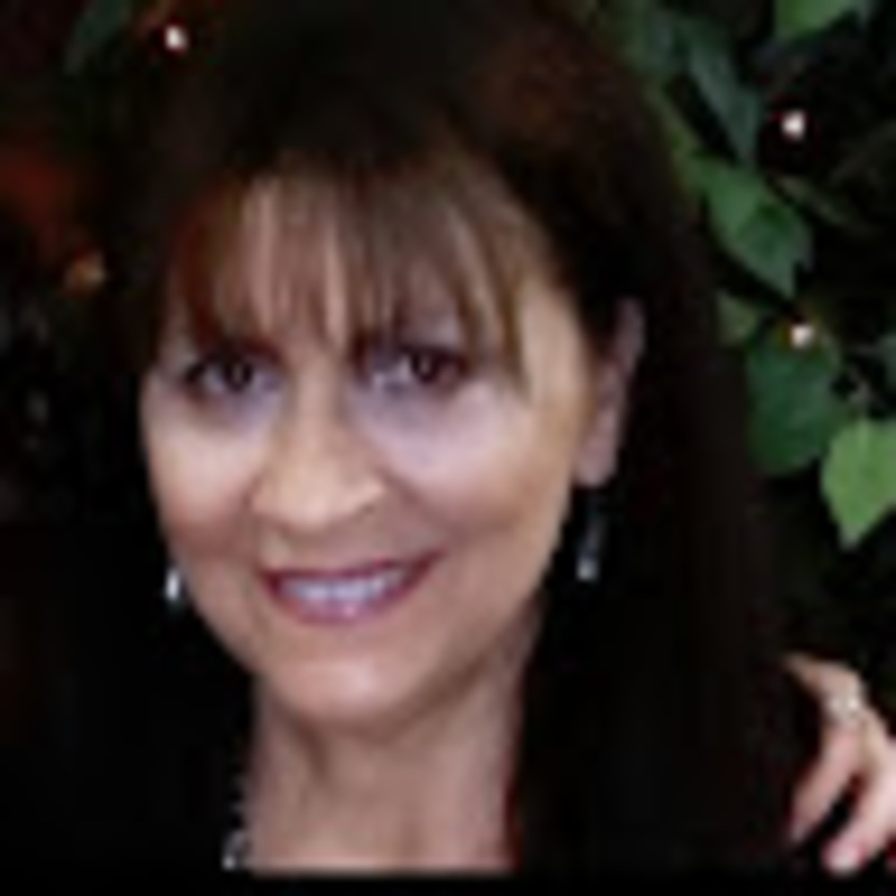 Meet your Posher, Teresa